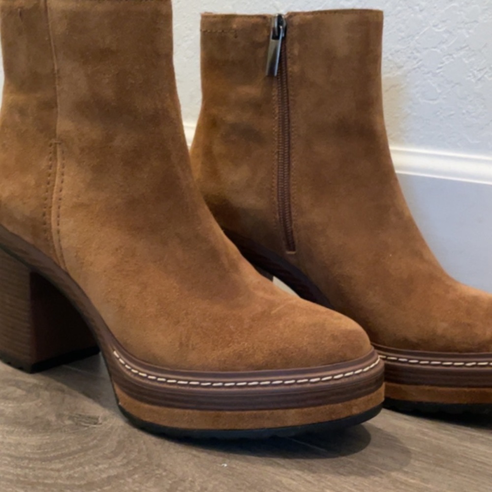 Steve Madden boots